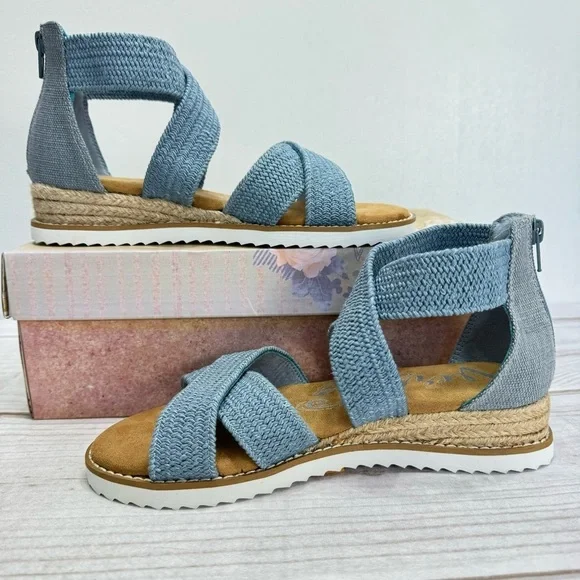 Very G Blue Sadie Strappy Woven Canvas Espadrilles Sandals NEW in Box - Picture 3 of 10